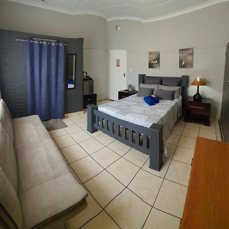 Sleepover @194 Rustenburg Exterior photo